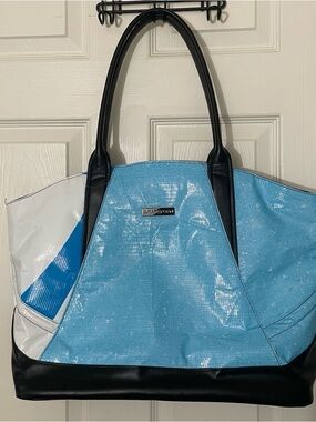 Rareform Tessa Tote Bag Repurposed Billboard Vinyl Blue White New Without Tag